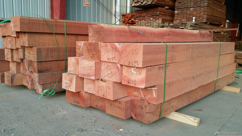竹地板家用推荐：材质选择与选购要点